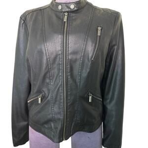 Miss Lili Quarter length Faux Leather Moto Jacket black women’s size Large